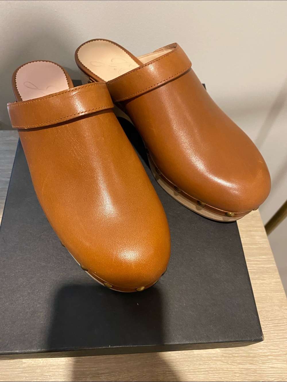 J CREW Clogs in Brown - Picture 10 of 10